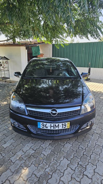 Opel Astra H GTC
