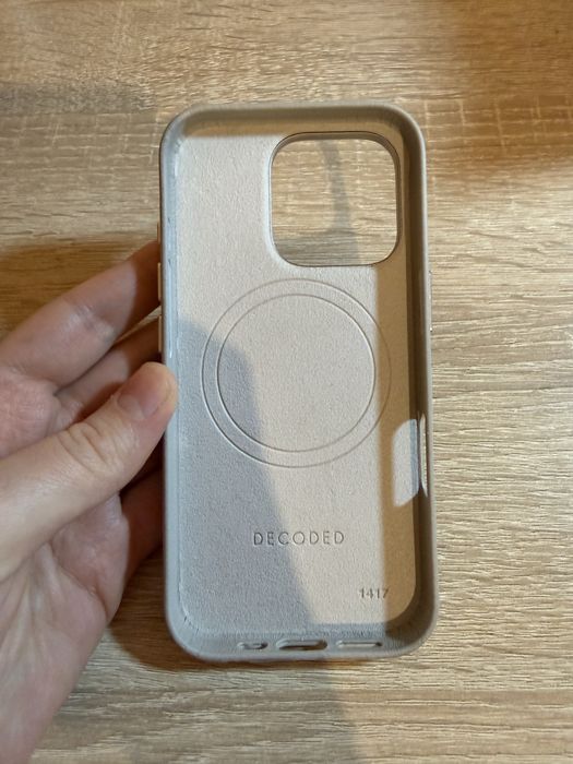 Чохол шкіряний Decoded для iPhone 16 pro MagSafe