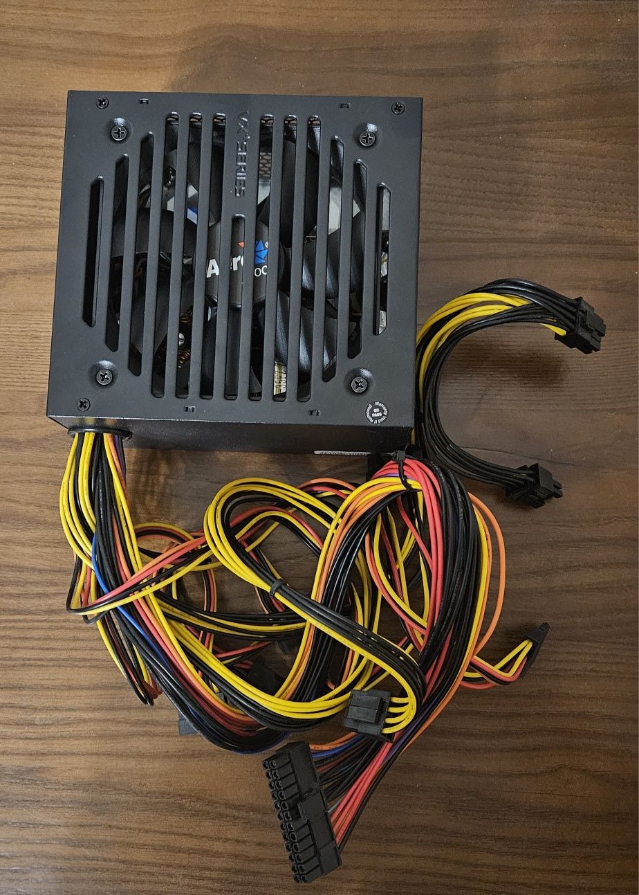 Блок живлення для комп'ютера Aerocool VX PLUS 600w (600вт)