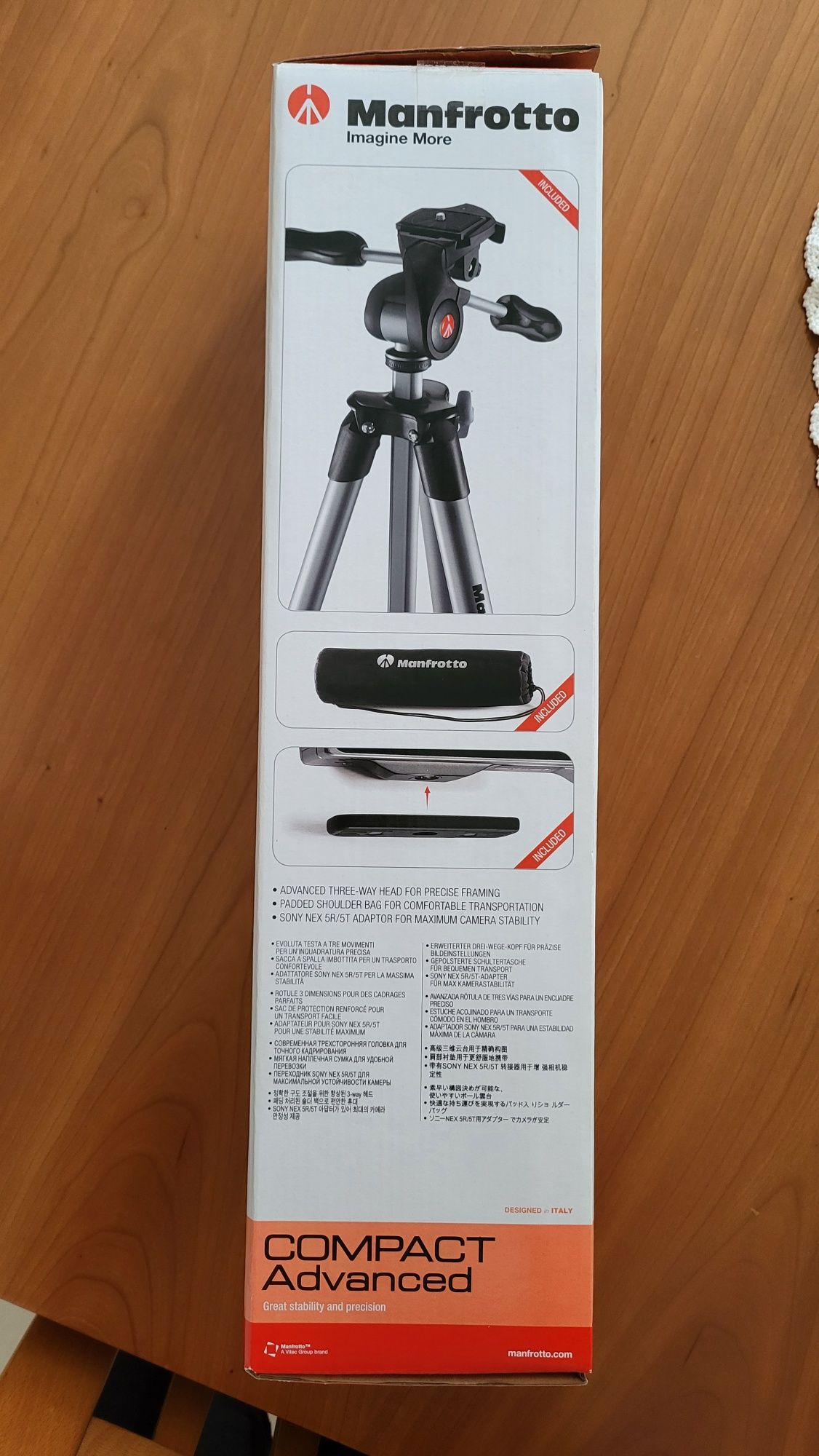 Tripé MANFROTTO Compact Advanced (como novo)