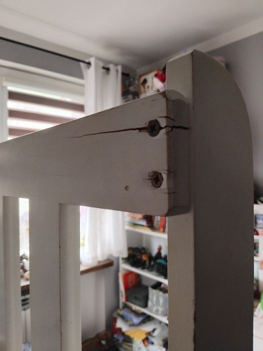 Sprzedam łóżko piętrowe