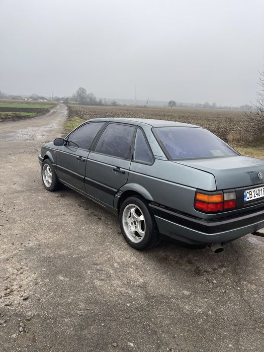 Продам Passat B3 1.8