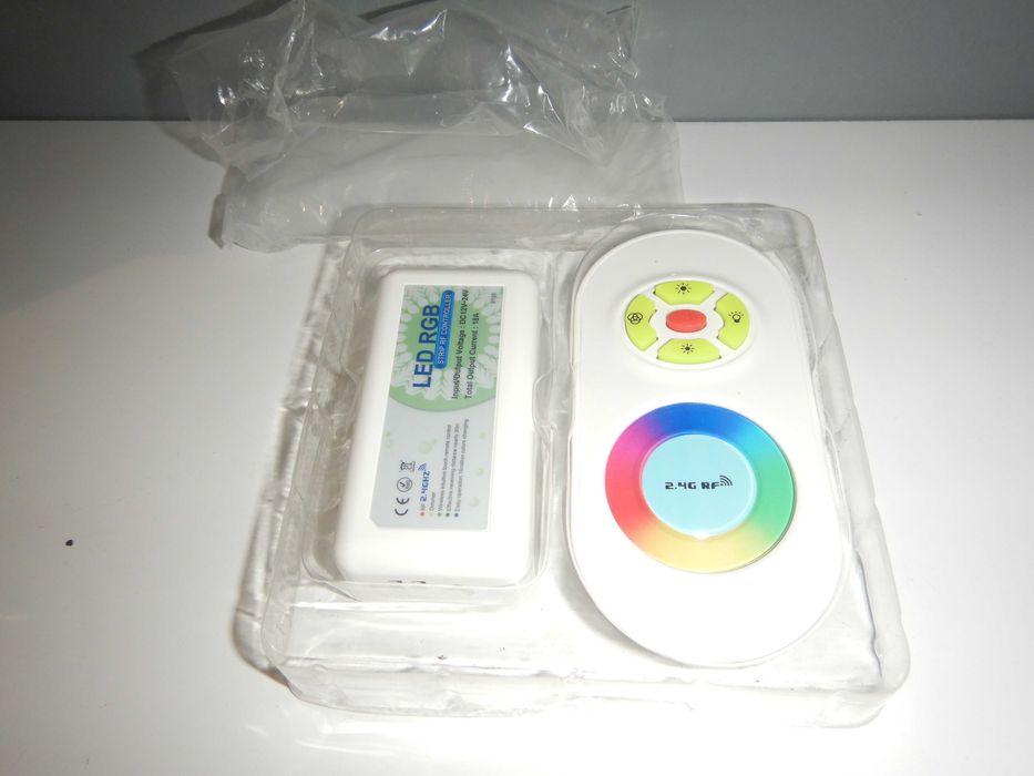 Sterownik LED RGB RF 12/24V + Pilot