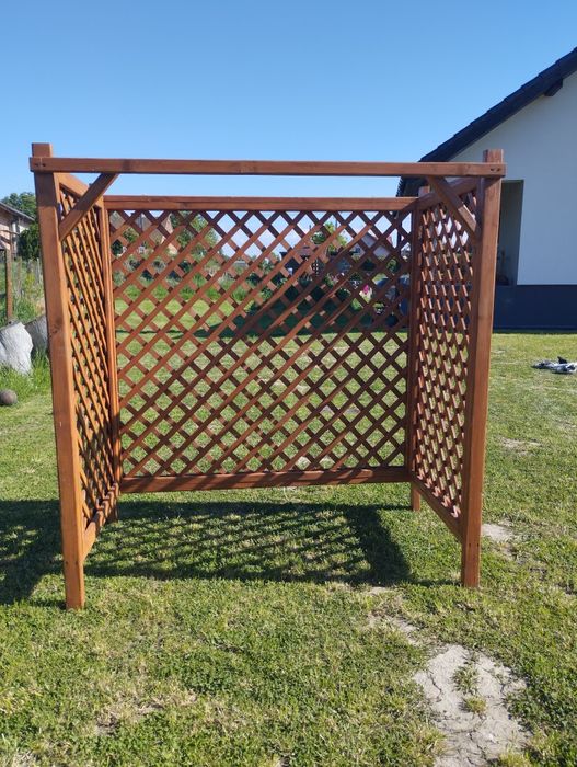 Pergola ozdoby ogrodu