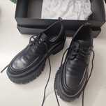Sprzedam buty Patrizia Pepe 38,bardzo wygodne