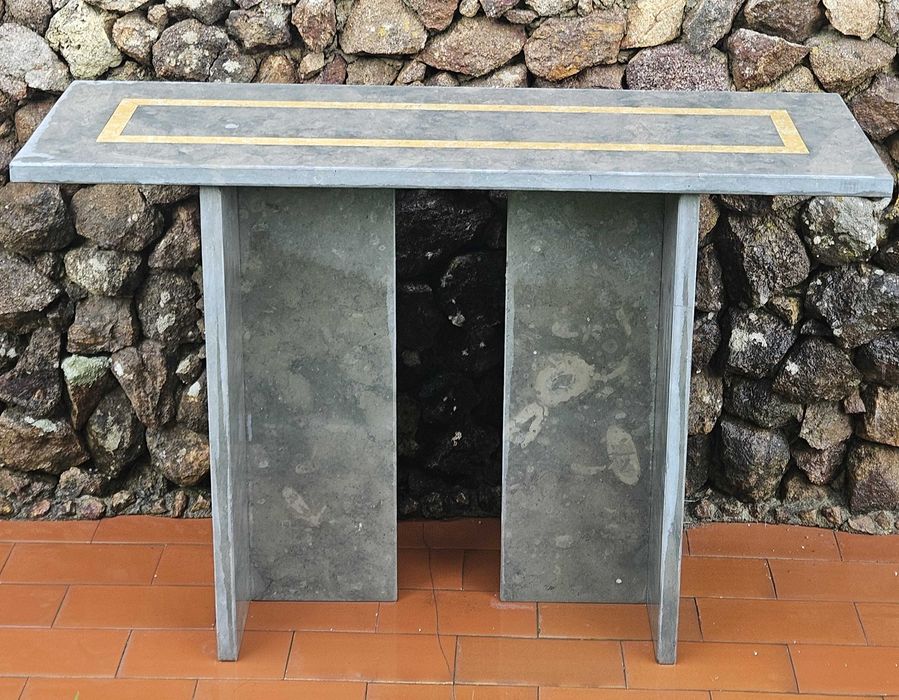 Consola em mármore azul cascais&embutido amarelo negrais