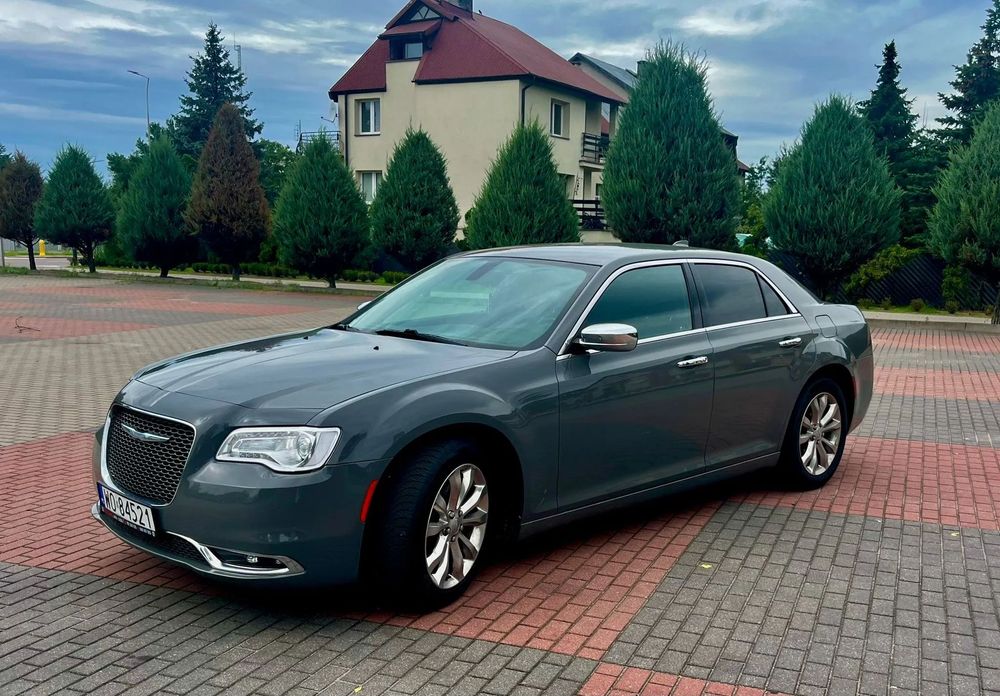 Chrysler 300 Chrysler 300 limited. Stan perfekcyjny  .