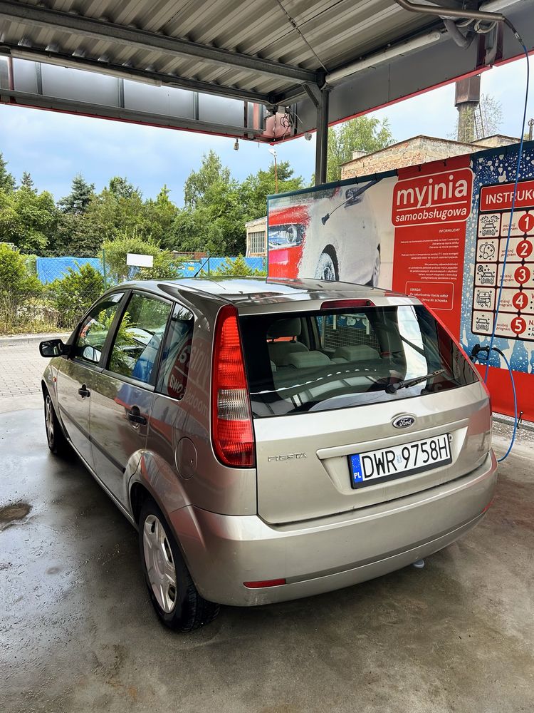Ford Fiesta Mk6 Ghia