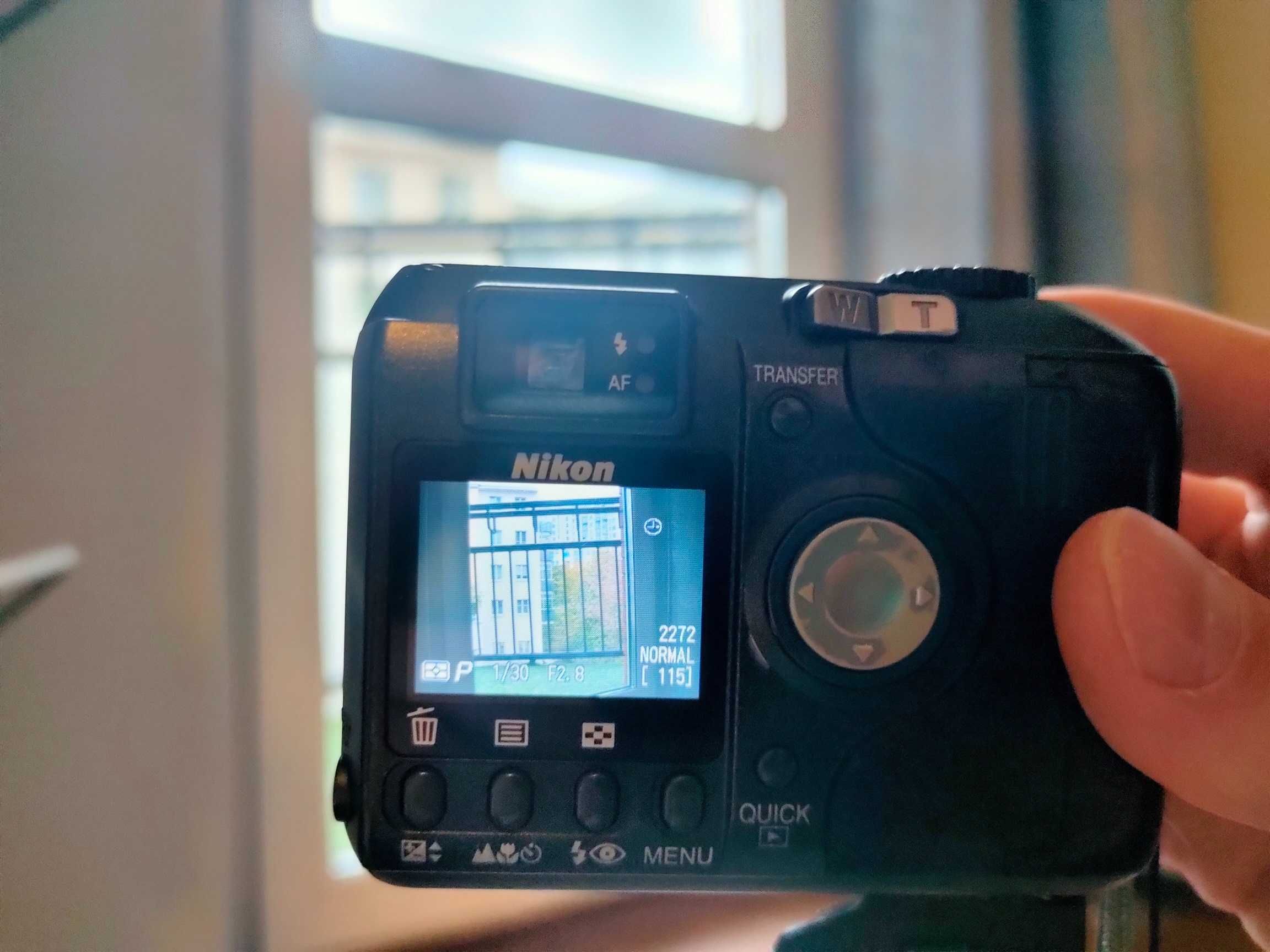 Nikon Coolpix 4300