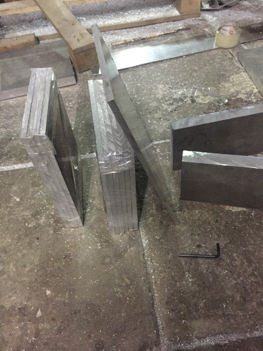 листовой алюминий толщ от0,5мм 0,5х1м 1х1м дюраль круги плиты заготов+