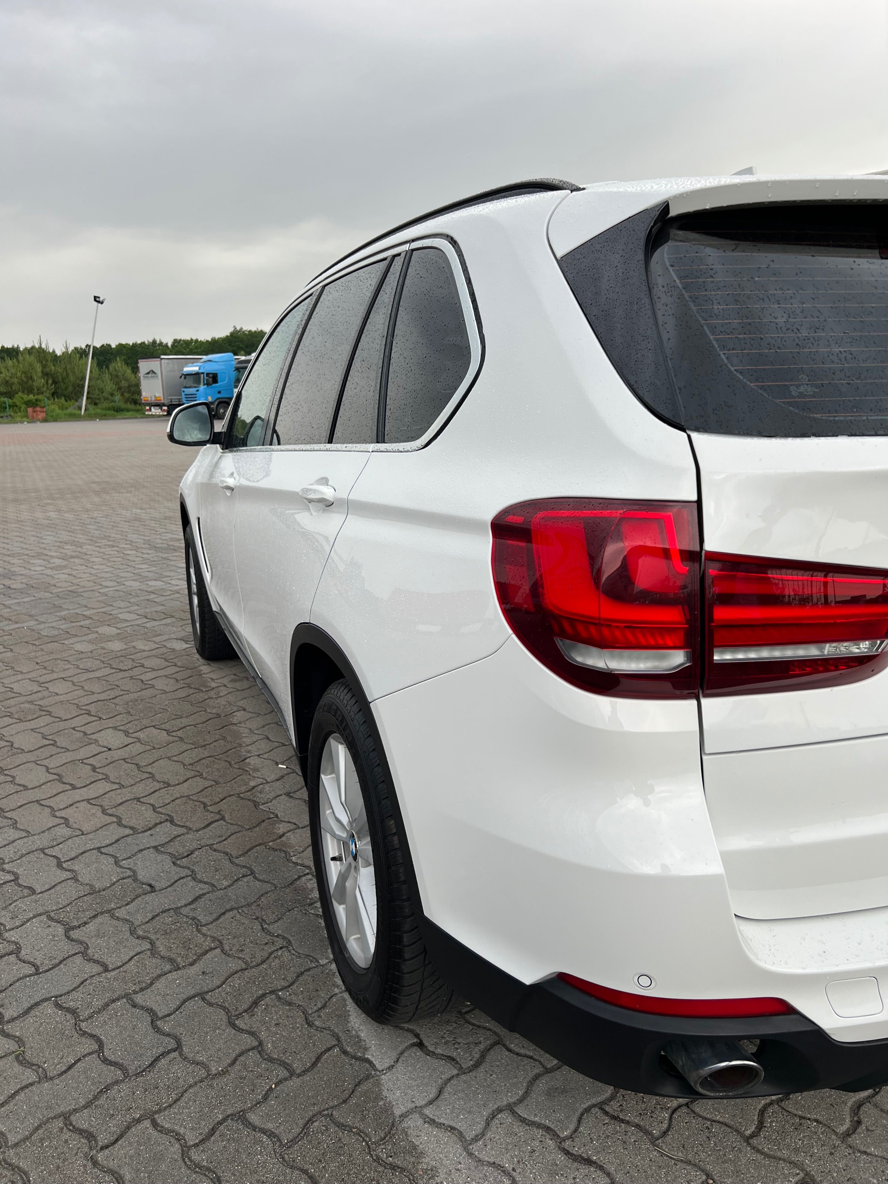 BMW x5 f15 xDrive 4x4 7 місна