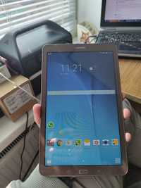Samsung Galaxy Tab E Gold Brown 9.6 SM-T561 3g 8 gb
