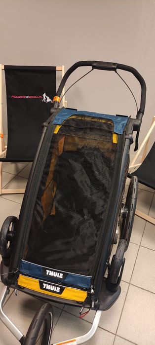 moskitiera front pojedyncza przyczepka rowerowa wozek Thule Chariot