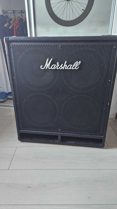 Kolumna basowa Marshall MBC410
