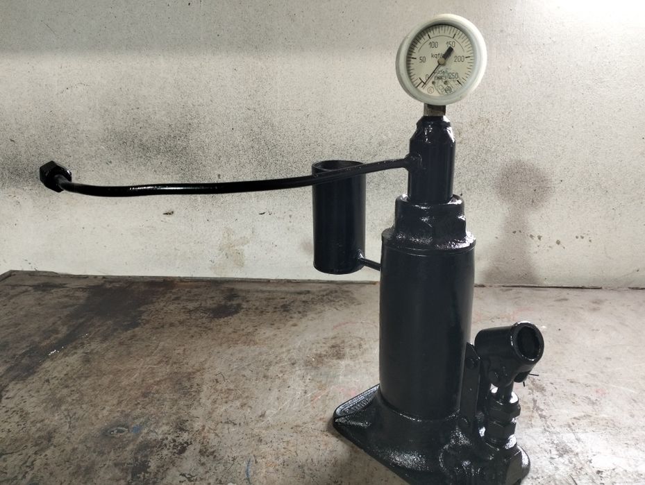 Продам стенд для регулювання форсунок