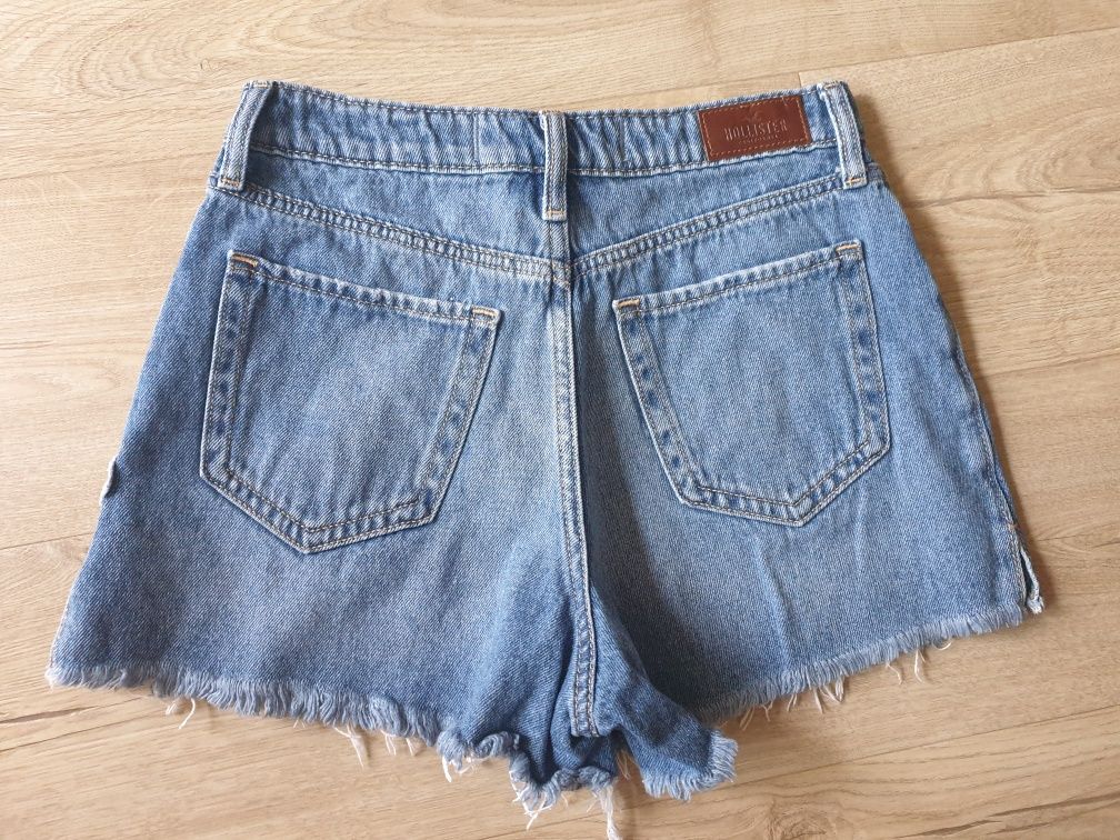 Шорти джинсовые,  HOLLISTER,  25 розмір , як нові , 100% хлопок