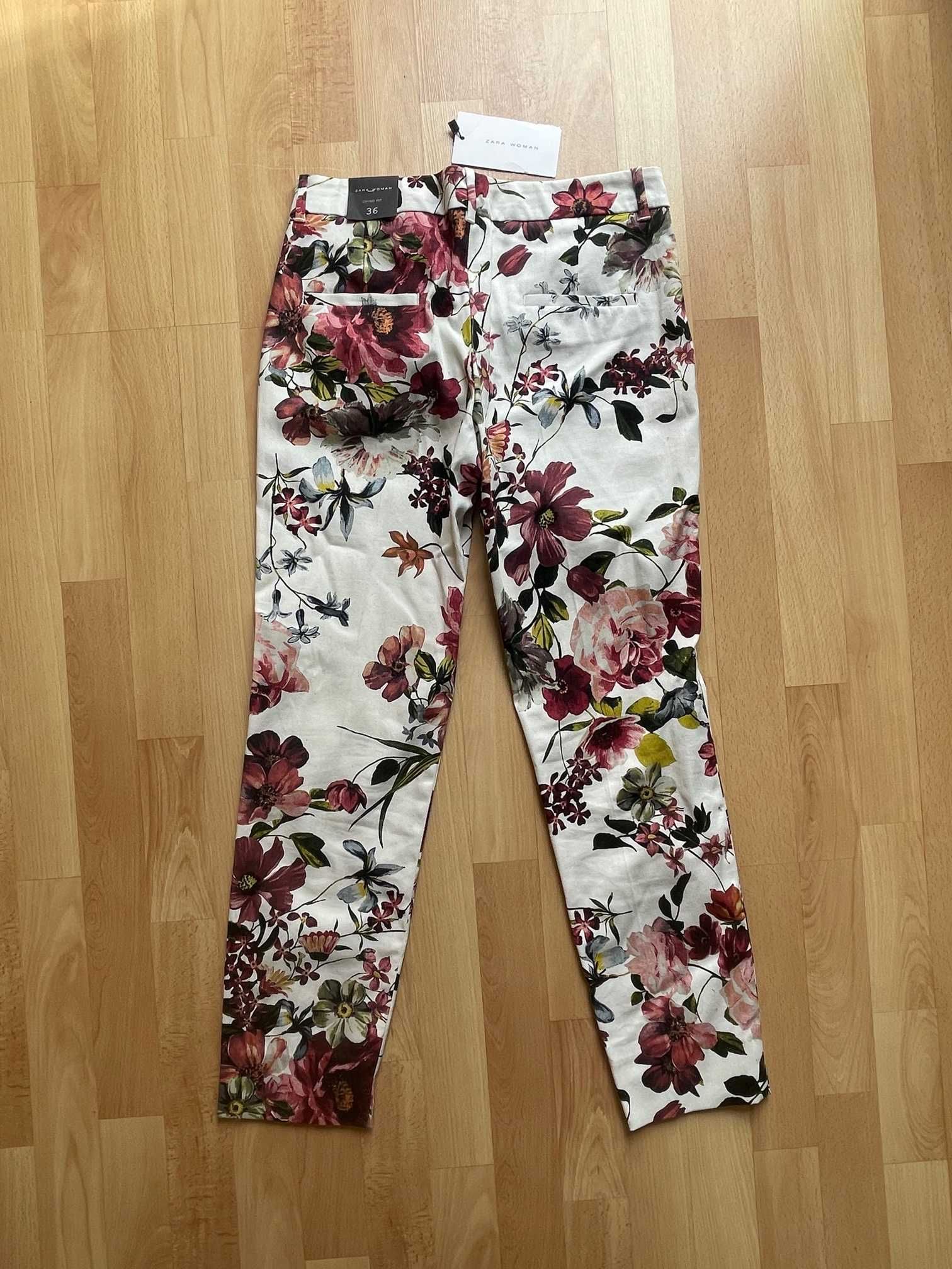 Zara - Spodnie w kwiaty