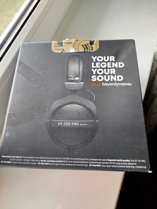 Навушники Beyerdynamic DT 770 PRO Limited Edition Black 250 ohms