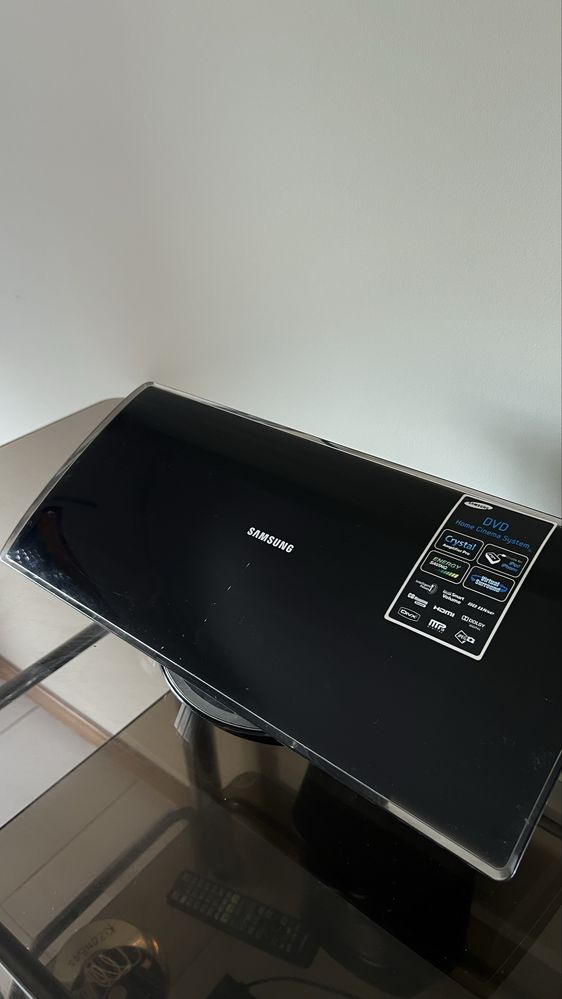 Leitor de CD/DVD Samsung HT-C720
