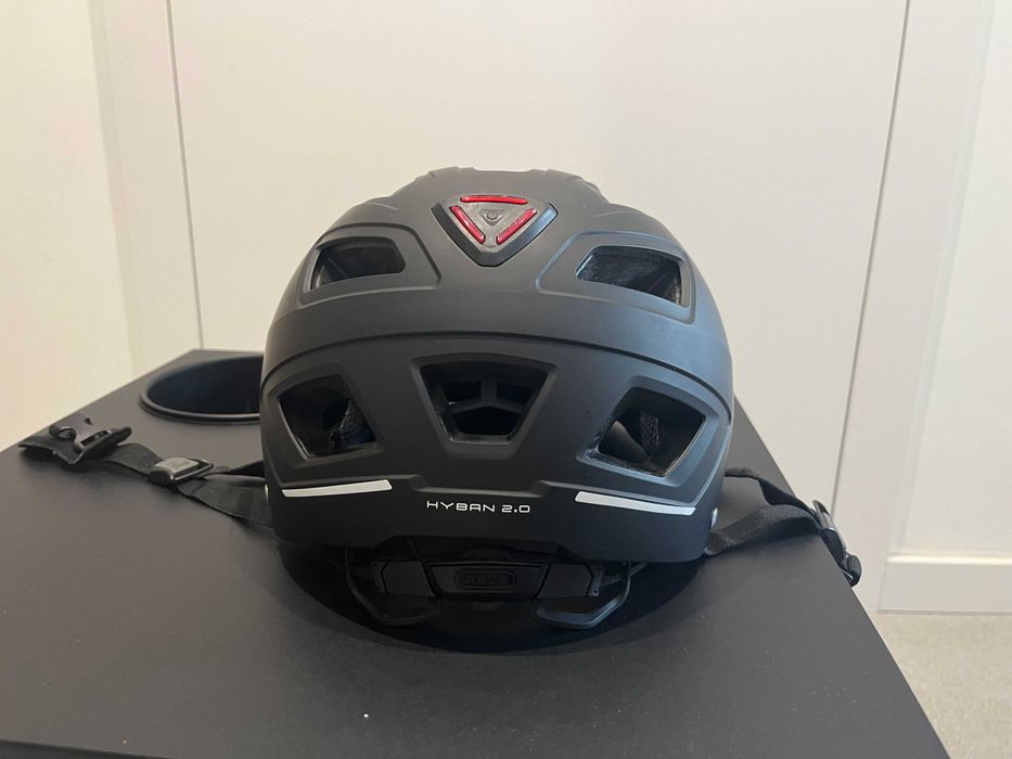 Kask Abus Hyban 2.0