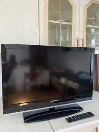 Продам телевізор Grundig 32” (з Німеччини )