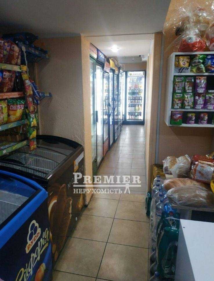 Пропонується до продажу магазин, що діє, вул. Сахарова