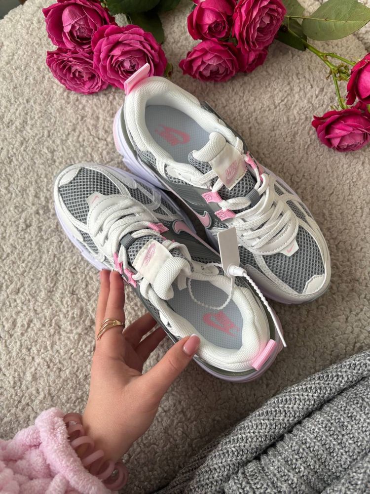 Nike V2K Runtekk White Grey Pink найк найки рантек рантеки
