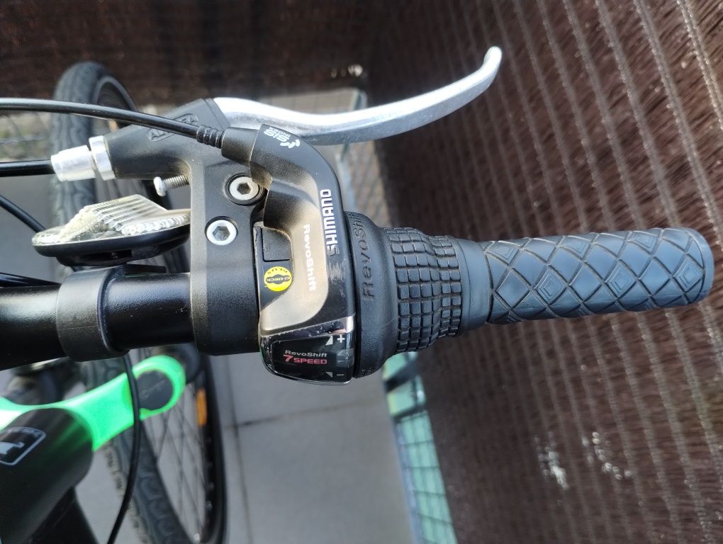 Rower crossowy Romet Orkan LTD rama 18 cali koło 28 " czarna limonka