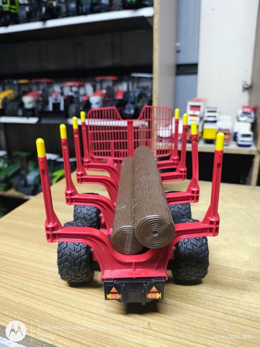 Bruder przyczepa leśna