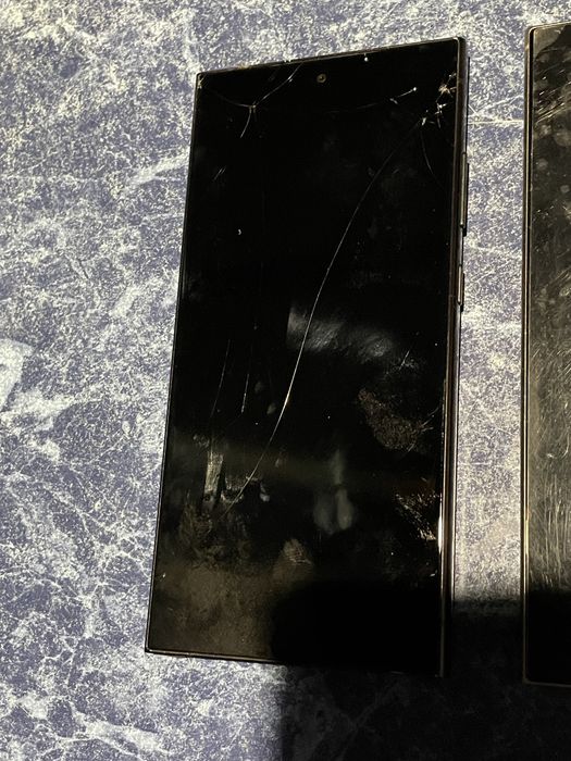 Samsung S24 Ultra 256/1 tb