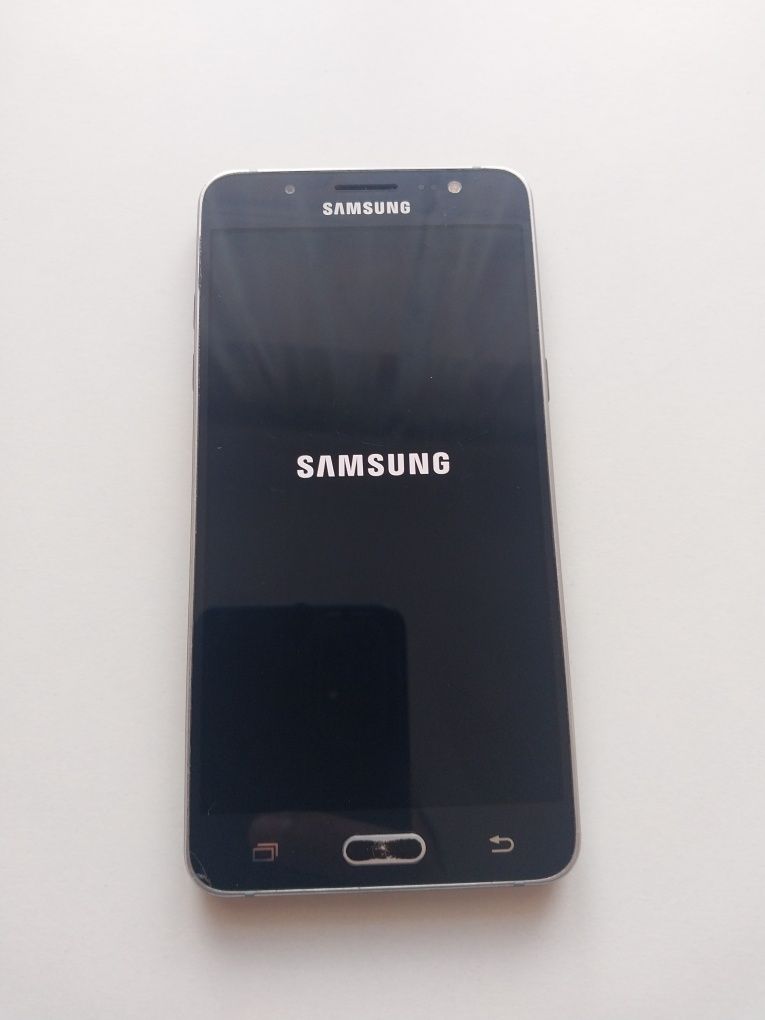 Смартфон Самсунг J5 Телефон Samsung j510