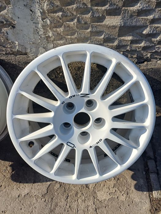 Felgi aluminiowe Oz Racing 15