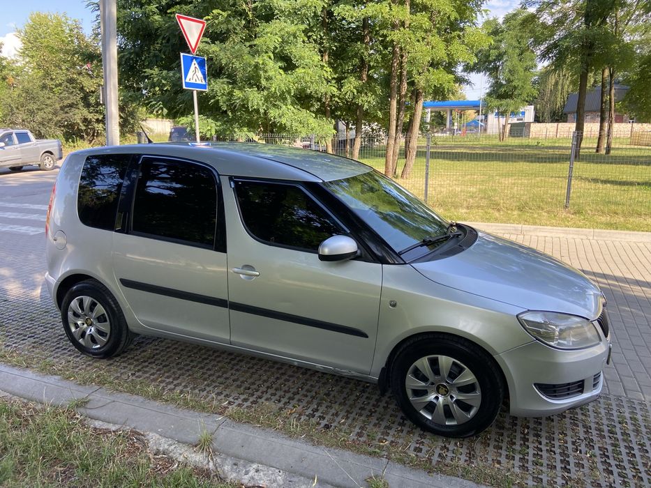 Продам Skoda Roomster 1,6 TDI 2010 рік