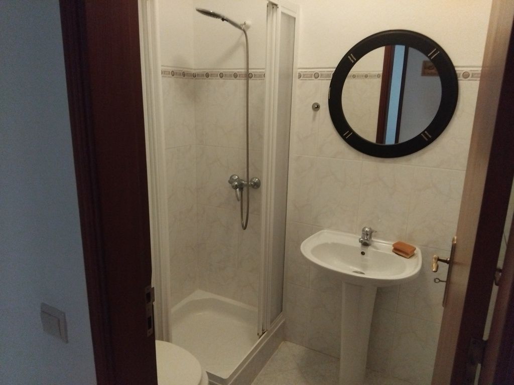 Arrenda-se apartamento para professores