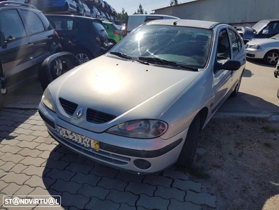Renault Megane 99 para peças