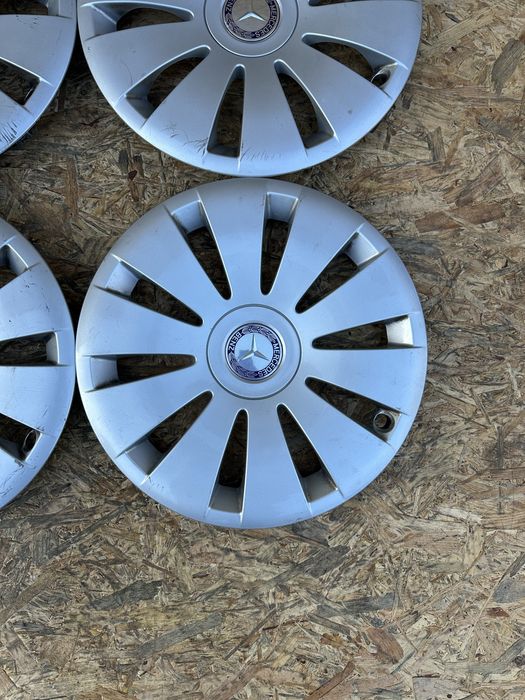Ковпаки/Заглушки Мерседес оригінал R15