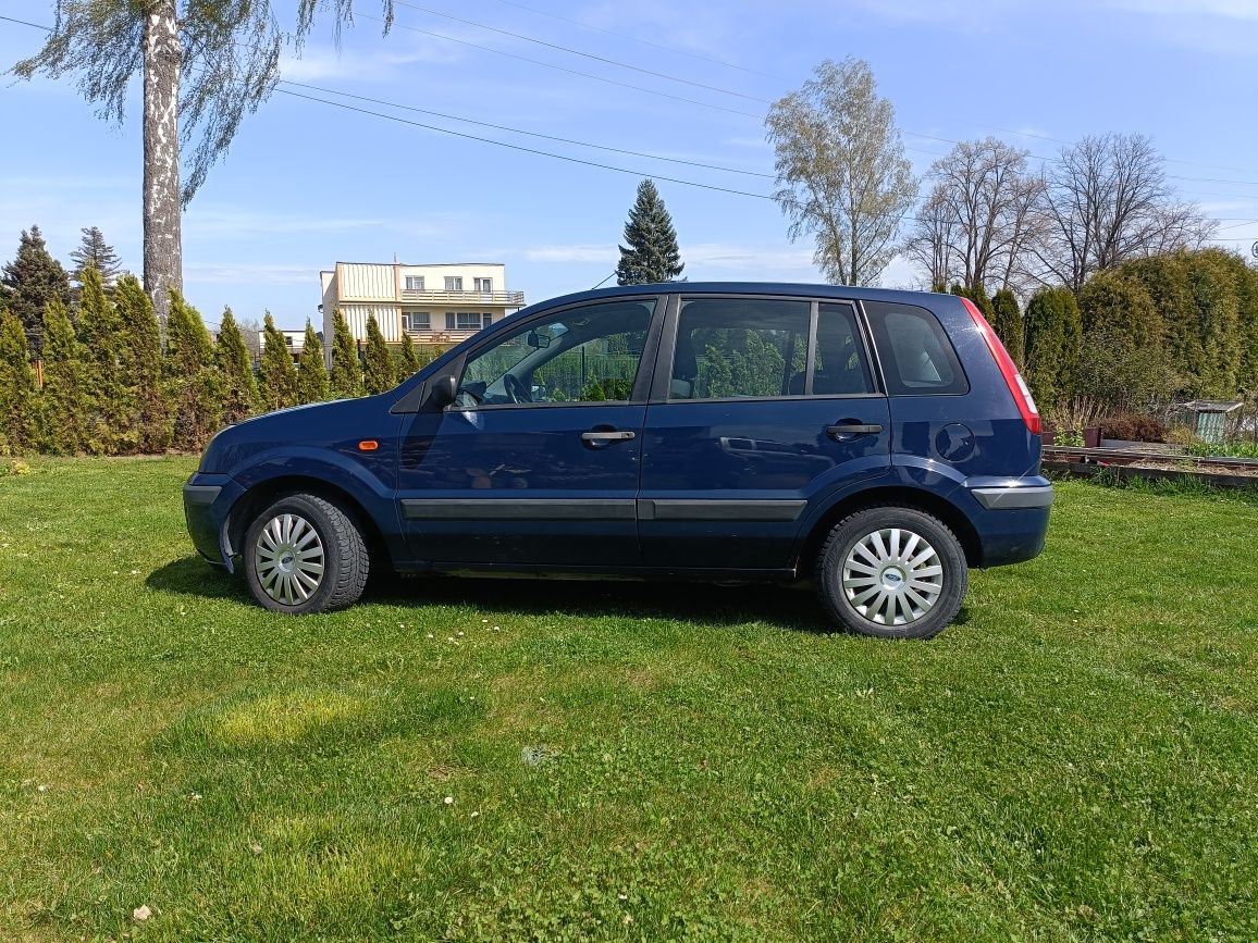 Ford Fusion 1,4 klima