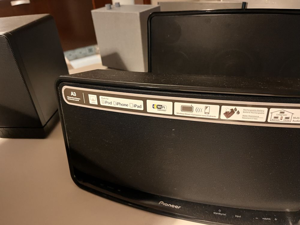 Lote colunas wifi e bluetooth