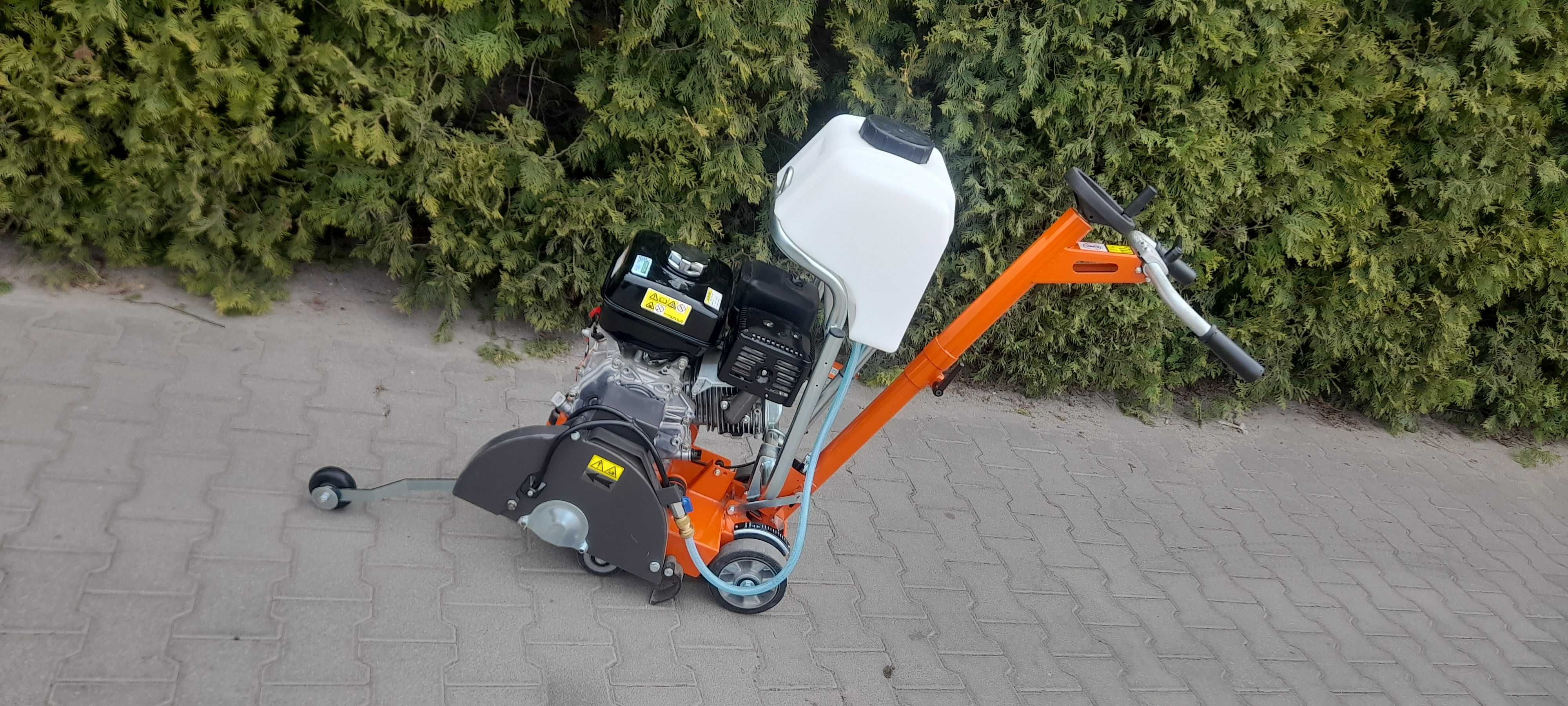 Przecinarka jezdna do asfaltu/betonu HUSQVARNA FS309. NOWA Z GWARANCJĄ