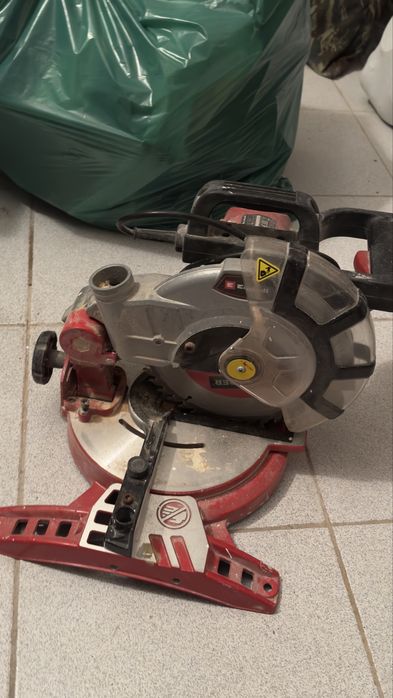 Serra circular Sinhell profissional