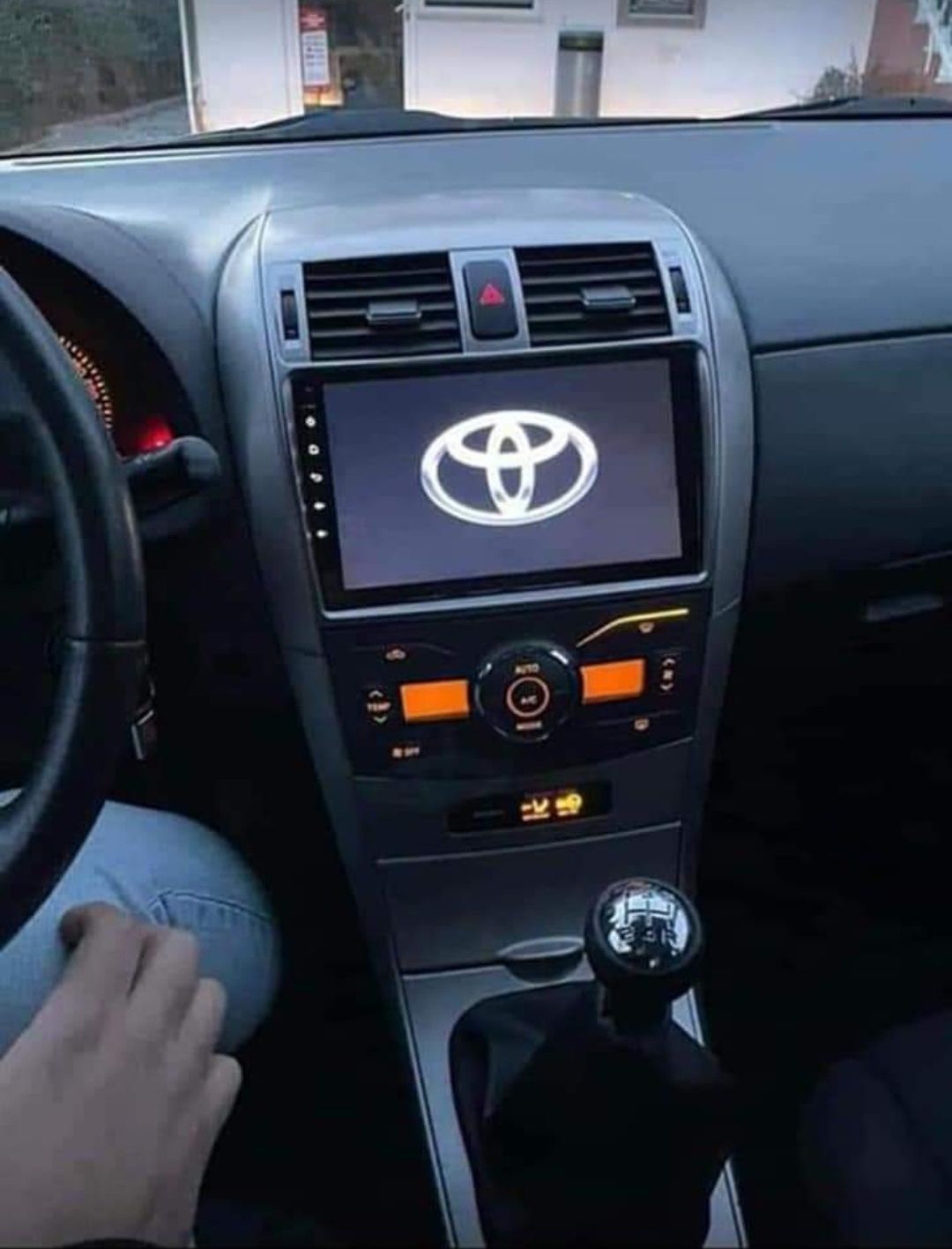 Rádio Android 13 com GPS Toyota Corolla E140 E150 (Artigo Novo) 2/32GB