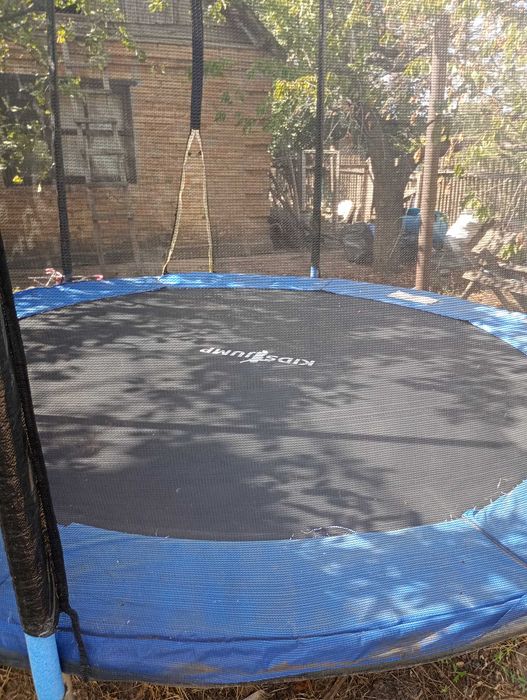 Продам великий батут