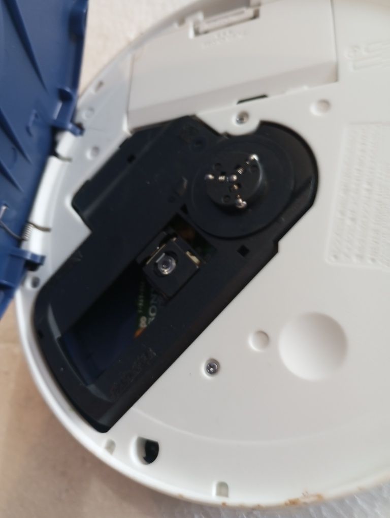 Walkman  CD - SONY D -NE004