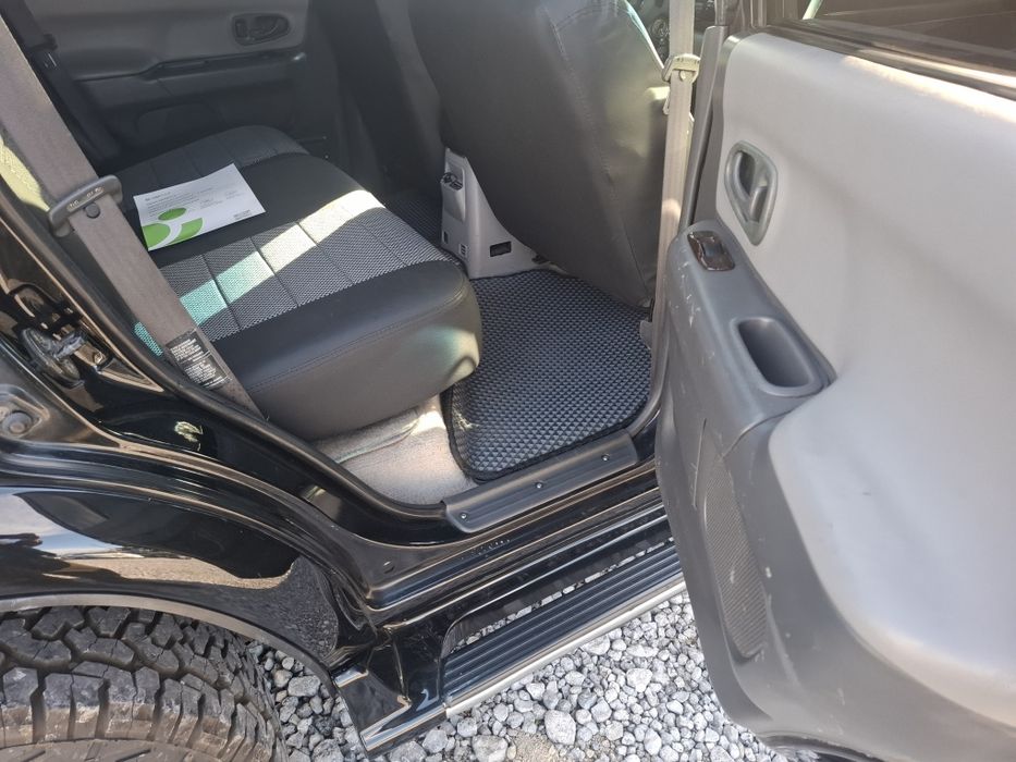 Mitsubishi pajero sport