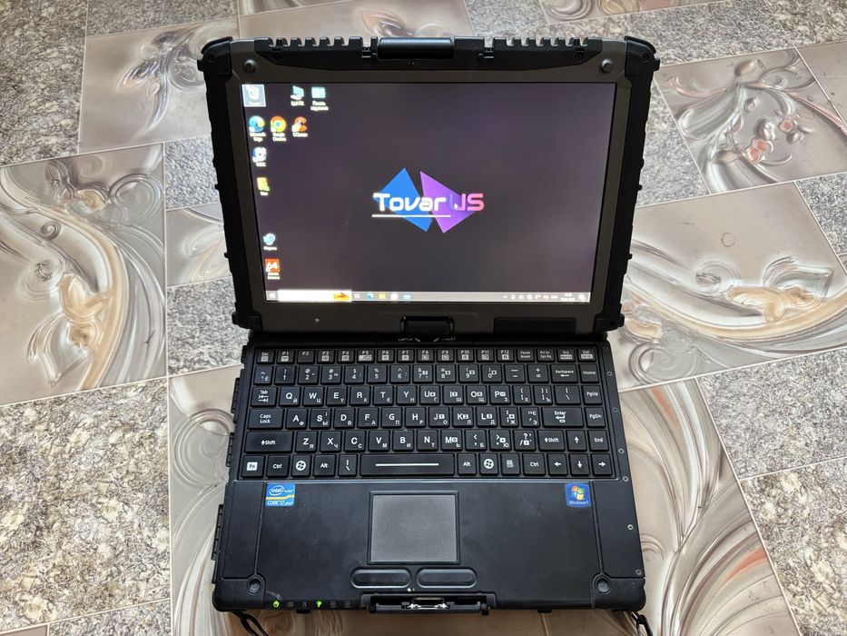 Захищений ноутбук транформер GETAC