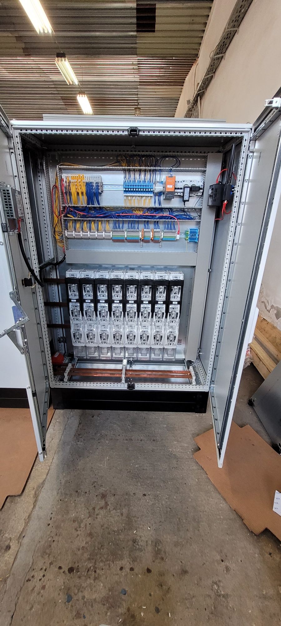 Elektryk/ usługi elektryczne/ instalacje/pomiary/przeglady/monitoring