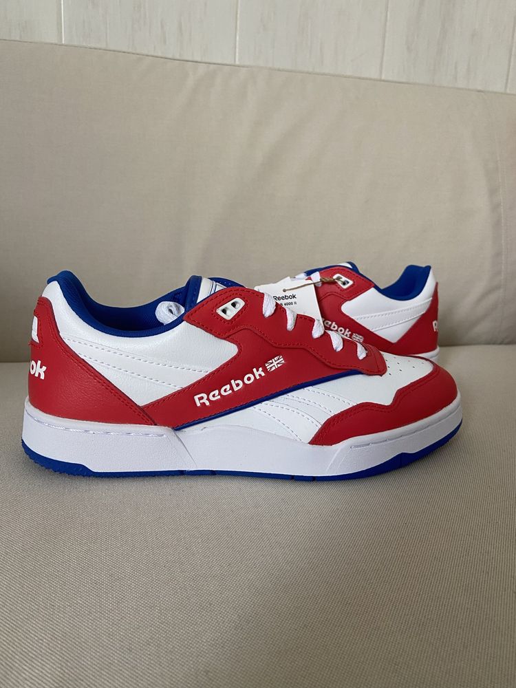 Ténis Reebook novos