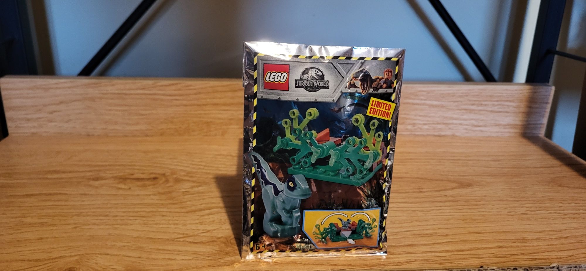 Lego Jurassic World 121903 Młody Raptor Kryjówka saszetka klocki