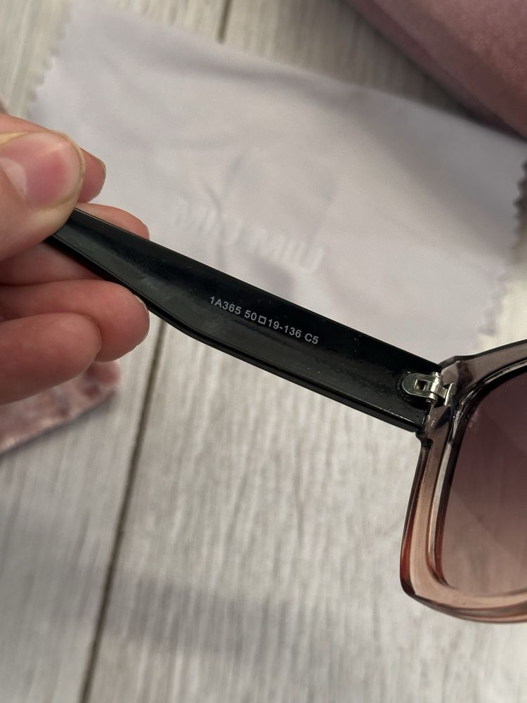 okulary przeciwsłoneczne miu miu