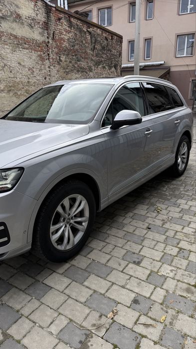 Audi q7 2017 premium plus